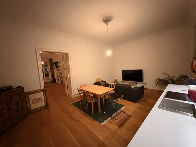 Untermiete November: 3 Zimmer Altbau in Kreuzberg nahe Bergmankiez — photo 1